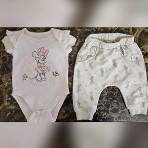 Cute Minnie Mouse Baby Outfit - 9M